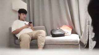 【小宝寻花】高颜值大长腿黑裙妹子，开档黑丝高跟鞋镜头前口交骑乘猛操