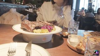 圣诞节第一次见被当母狗使用 母狗的粉穴修养 猛夹主人肉棒