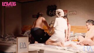 皇家华人RAS0162  在老公旁邊偷幹好刺激 被友人幹到潮吹還內射 # 羽芮